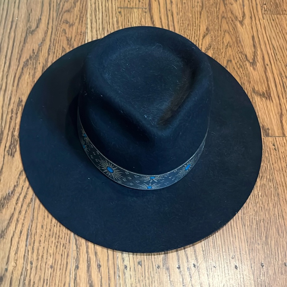 Lack of Color Hat